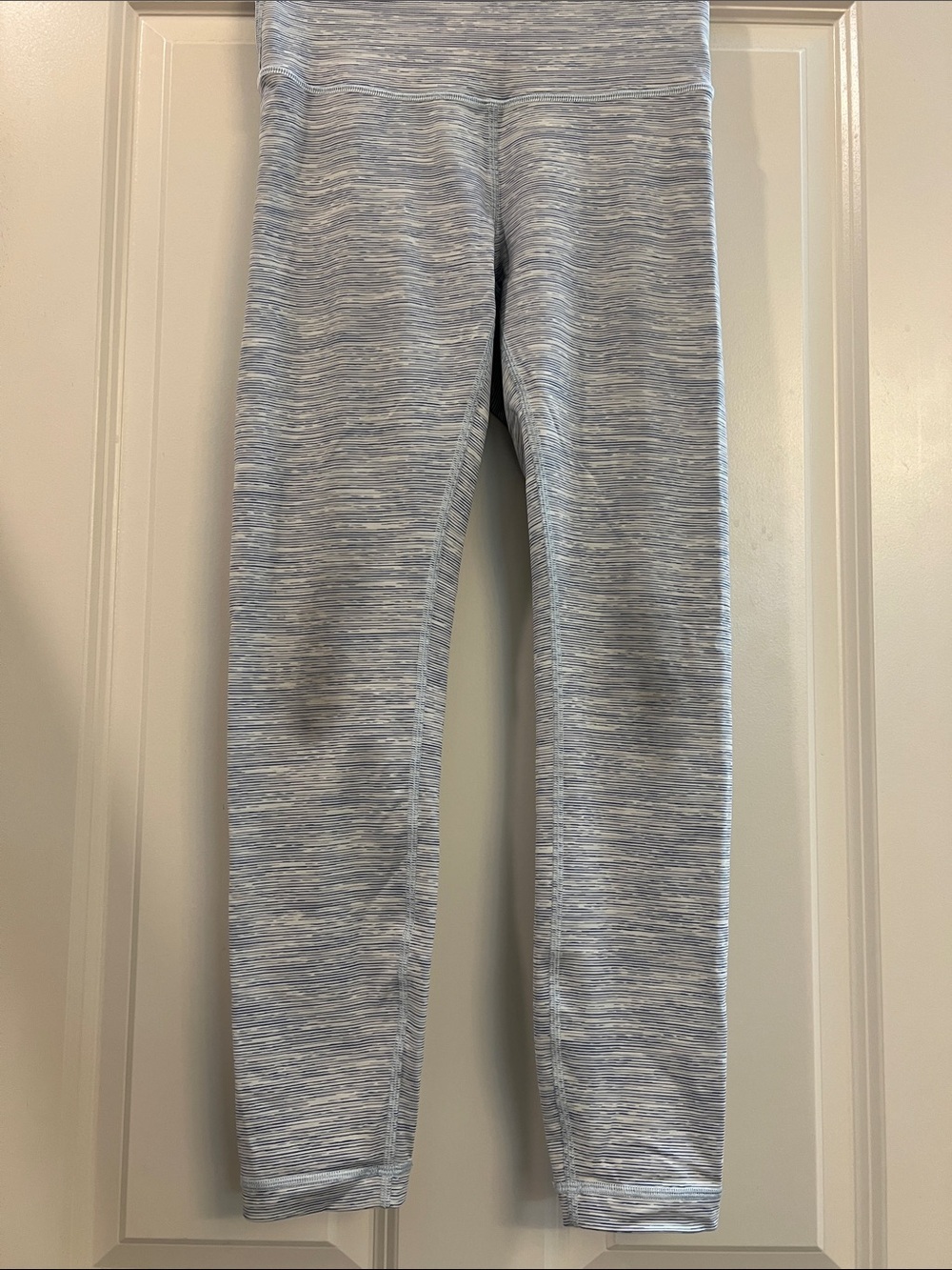 Lululemon Stretch Leggings in Light Heather Blue